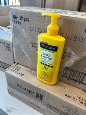 Neutrogena Yellow Beach Defense SPF 70 Sunscreen Lotion Pump 12 count case